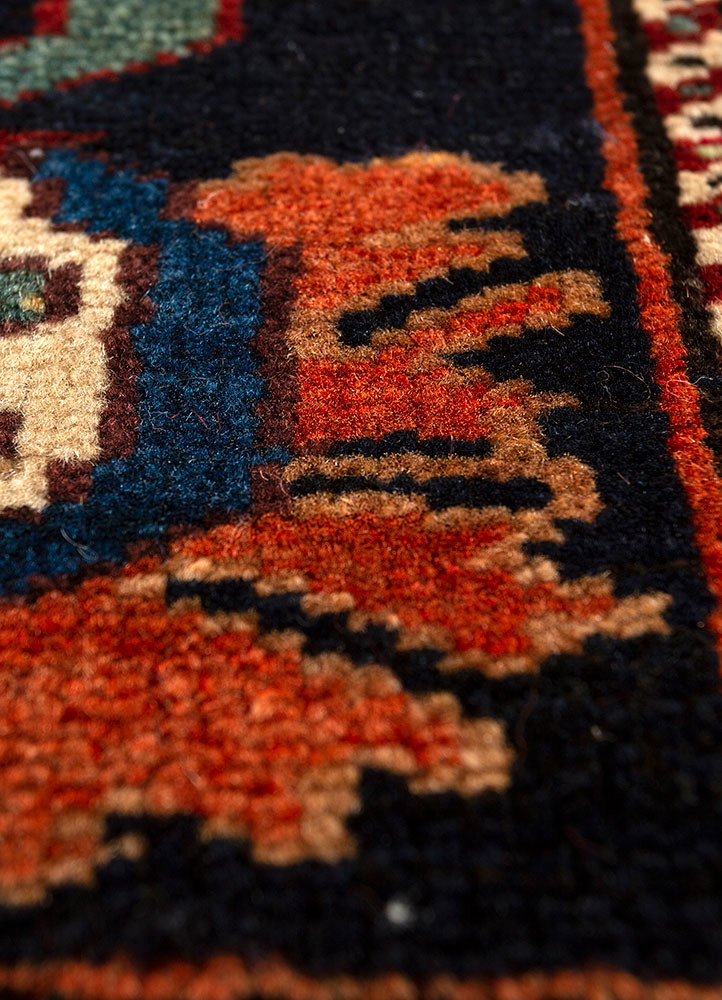 kiaan blue wool hand knotted Rug - CloseUp kiaan blue wool hand knotted Rug - CloseUp
