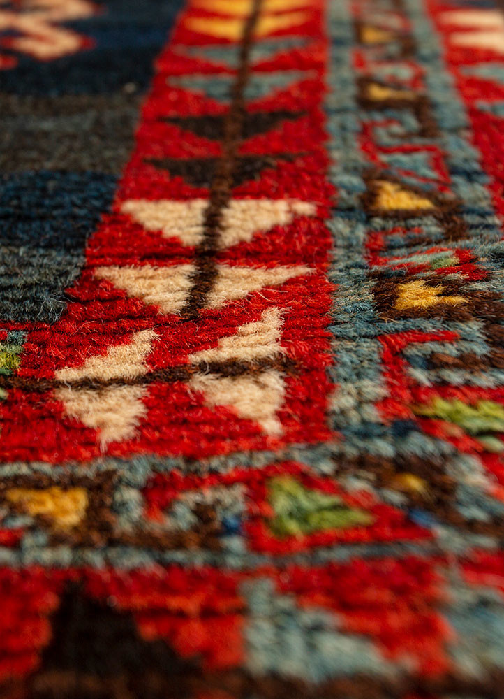 aalam blue wool hand knotted Rug - CloseUp