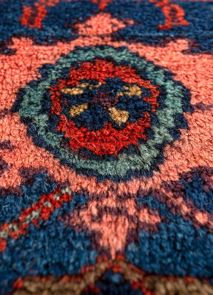 aalam pink and purple wool hand knotted Rug - CloseUp