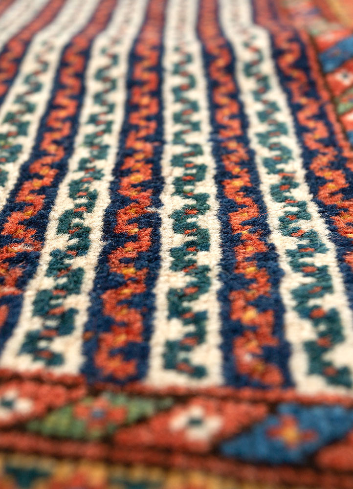 aalam ivory wool hand knotted Rug - CloseUp aalam ivory wool hand knotted Rug - CloseUp