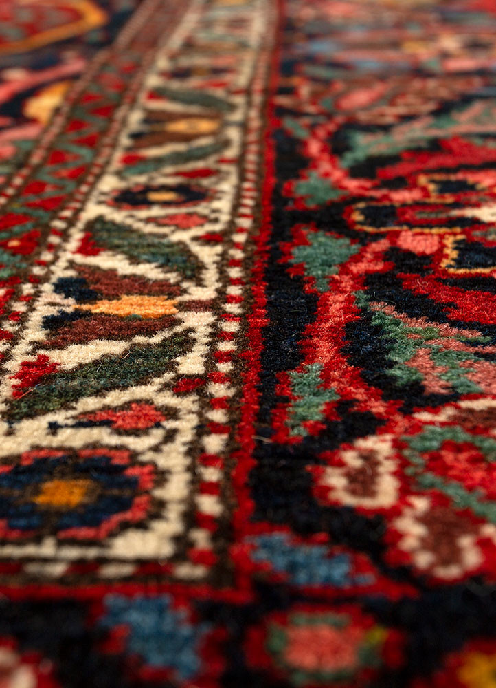 aalam red and orange wool hand knotted Rug - CloseUp aalam red and orange wool hand knotted Rug - CloseUp