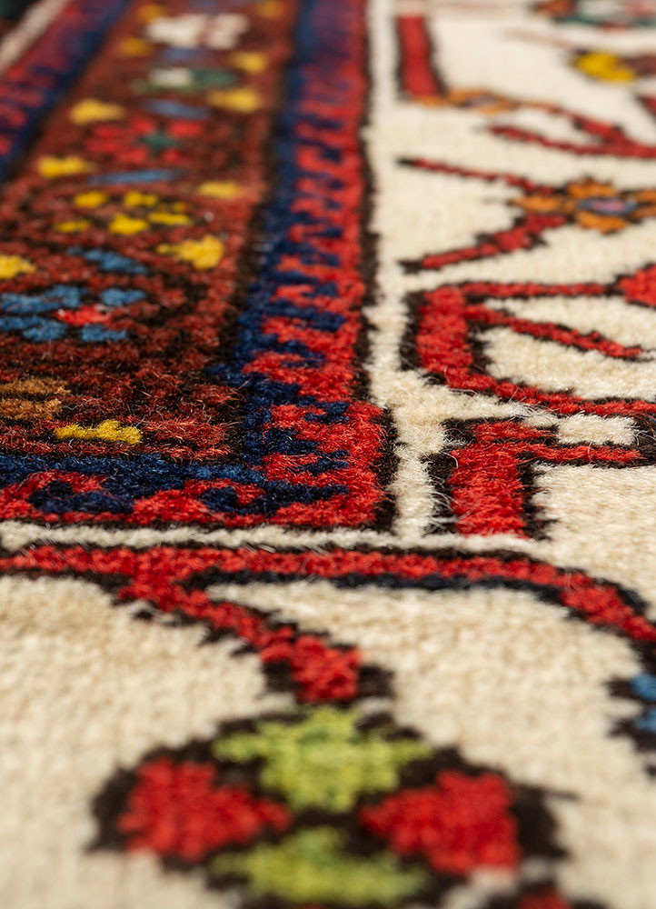 kiaan blue wool hand knotted Rug - CloseUp