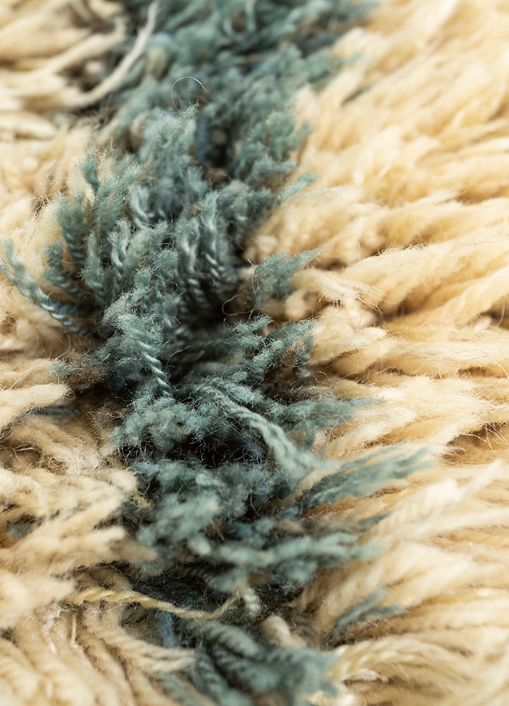 zuri green wool hand knotted Rug - CloseUp zuri green wool hand knotted Rug - CloseUp