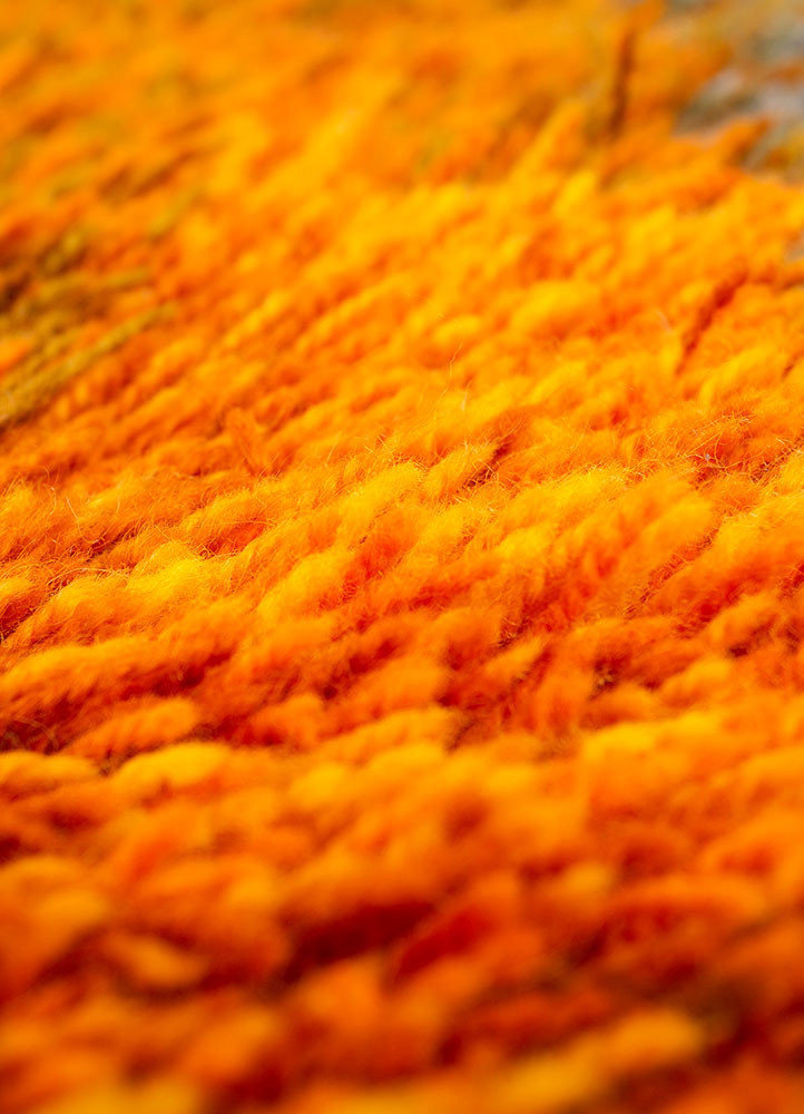 zuri red and orange wool hand knotted Rug - CloseUp zuri red and orange wool hand knotted Rug - CloseUp