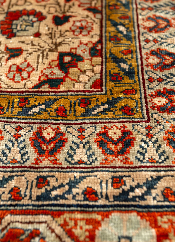gulmarg red and orange silk hand knotted Rug - CloseUp gulmarg red and orange silk hand knotted Rug - CloseUp