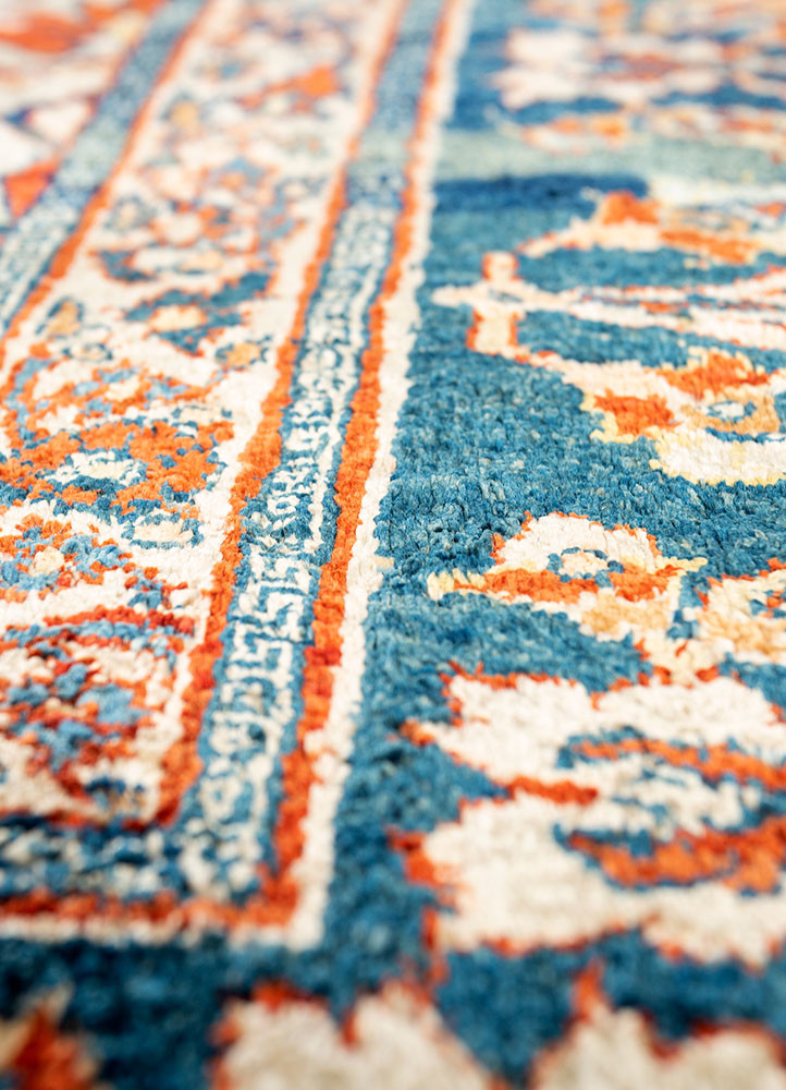 gulmarg red and orange silk hand knotted Rug - CloseUp gulmarg red and orange silk hand knotted Rug - CloseUp