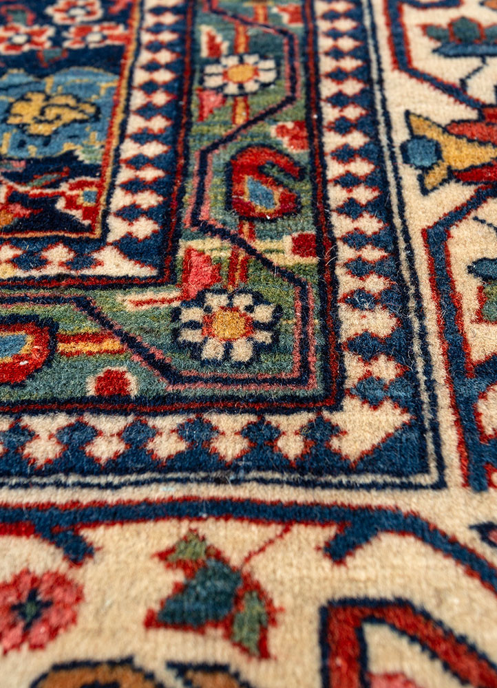 aalam blue wool hand knotted Rug - CloseUp