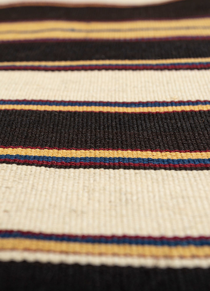 nayaab grey and black wool flat weaves Rug - CloseUp nayaab grey and black wool flat weaves Rug - CloseUp