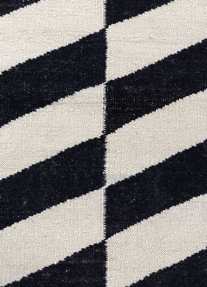 alhambra ivory wool flat weaves Rug - CloseUp alhambra ivory wool flat weaves Rug - CloseUp