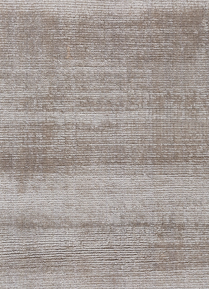 saga grey and black viscose hand loom Rug - CloseUp saga grey and black viscose hand loom Rug - CloseUp