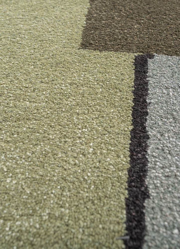 aprezo green wool and bamboo silk hand knotted Rug - CloseUp aprezo green wool and bamboo silk hand knotted Rug - CloseUp
