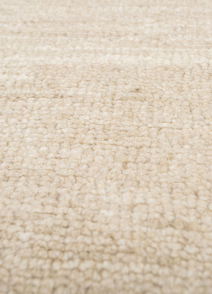manifest beige and brown wool hand knotted Rug - CloseUp manifest beige and brown wool hand knotted Rug - CloseUp