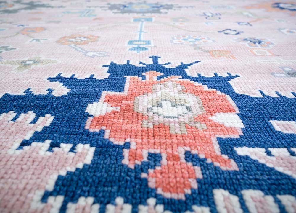 cyanna pink and purple wool hand knotted Rug - CloseUp