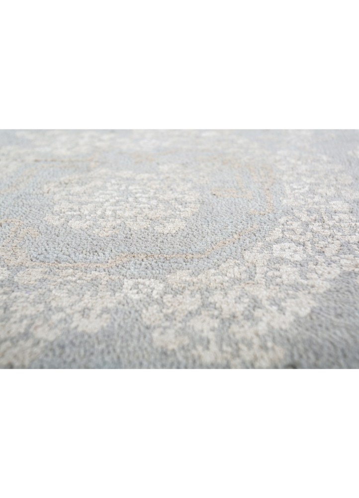 aurora grey and black wool and silk hand knotted Rug - CloseUp aurora grey and black wool and silk hand knotted Rug - CloseUp