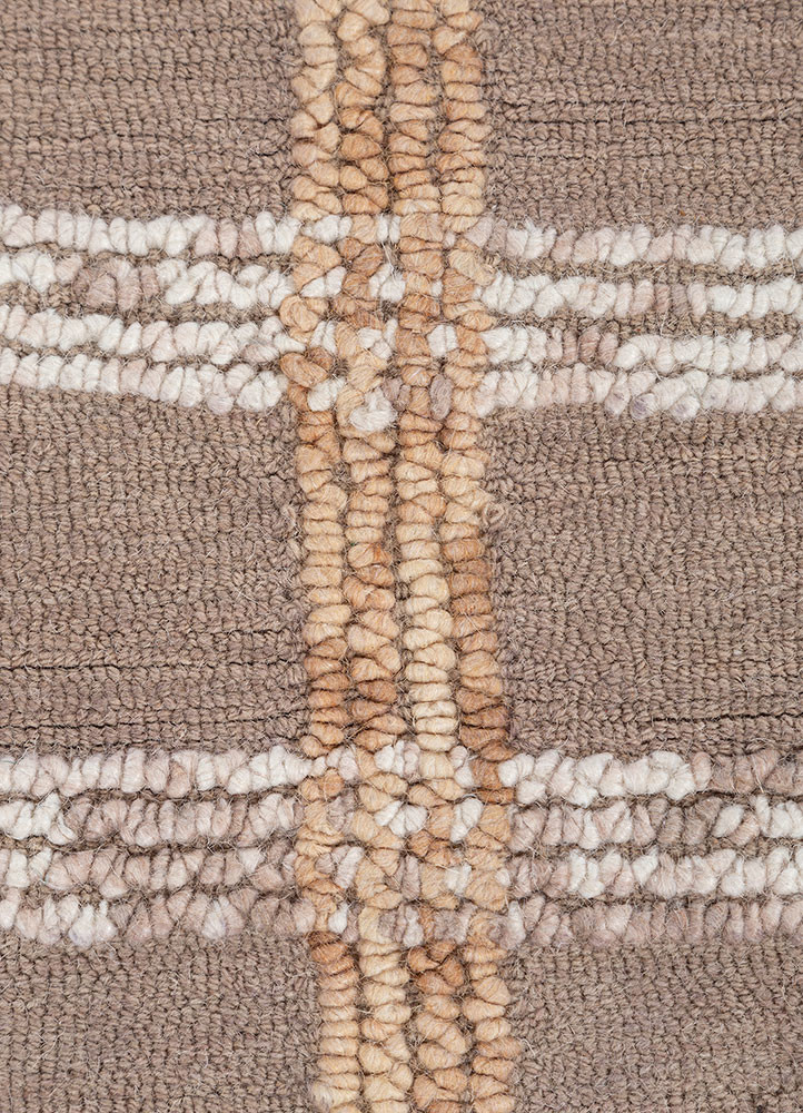 modo grey and black wool hand tufted Rug - CloseUp modo grey and black wool hand tufted Rug - CloseUp