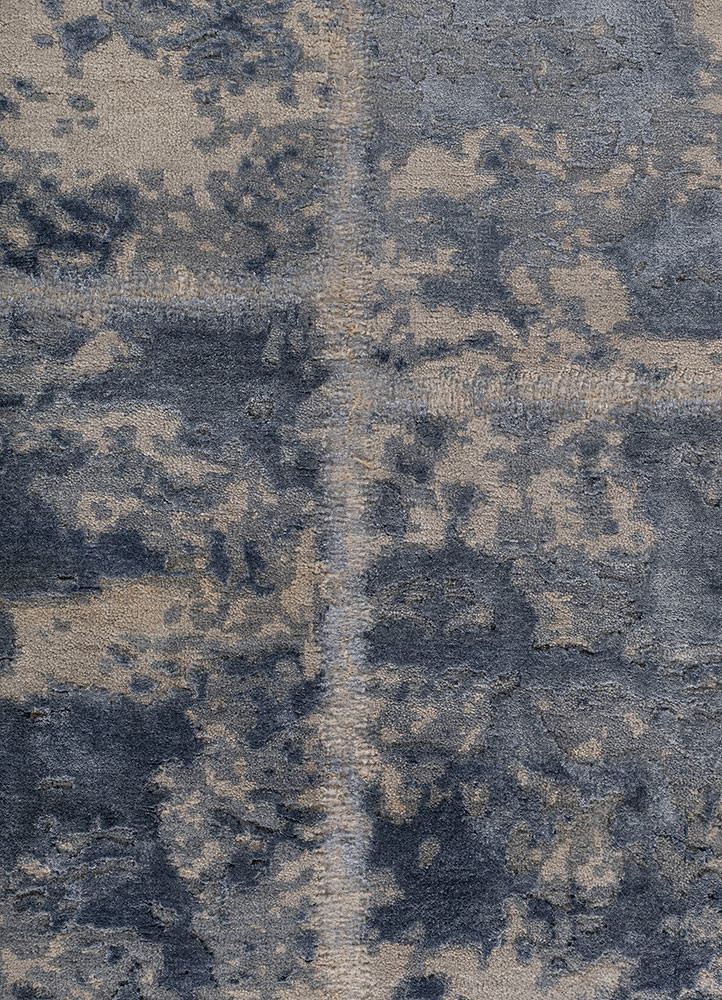 aprezo grey and black wool and bamboo silk hand knotted Rug - CloseUp aprezo grey and black wool and bamboo silk hand knotted Rug - CloseUp