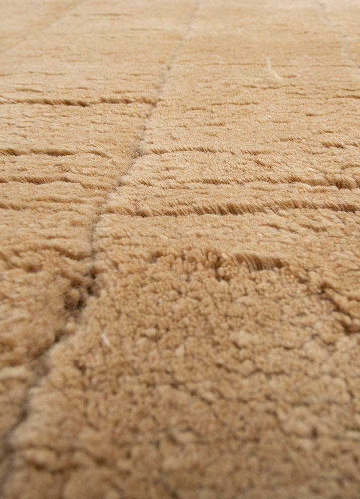 zuri beige and brown wool hand knotted Rug - CloseUp zuri beige and brown wool hand knotted Rug - CloseUp