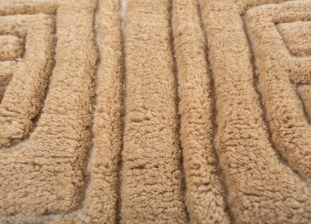 zuri beige and brown wool hand knotted Rug - CloseUp