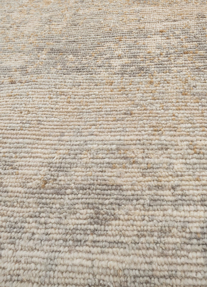 uvenuti ivory afghan wool hand knotted Rug - CloseUp