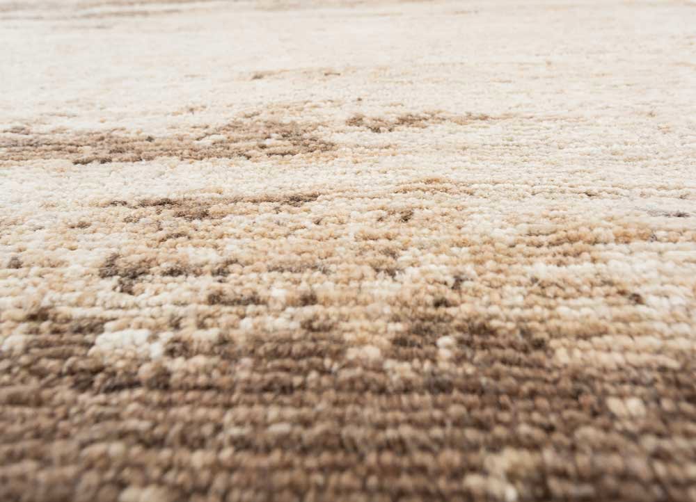 entropy beige and brown wool hand knotted Rug - CloseUp entropy beige and brown wool hand knotted Rug - CloseUp