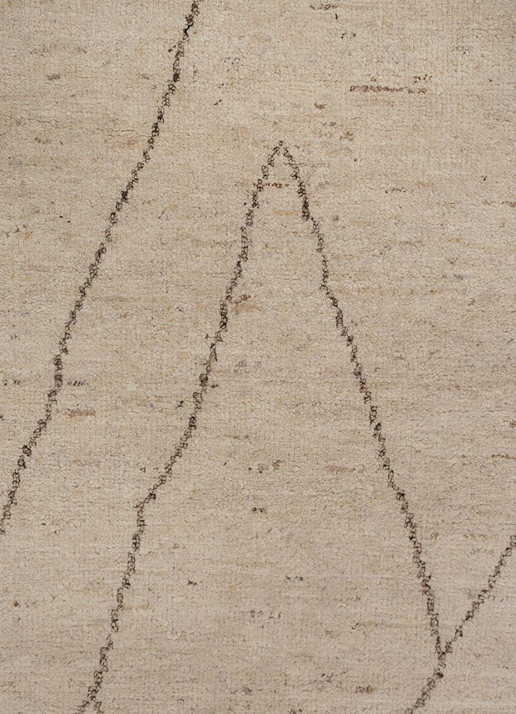 manifest ivory wool hand knotted Rug - CloseUp manifest ivory wool hand knotted Rug - CloseUp
