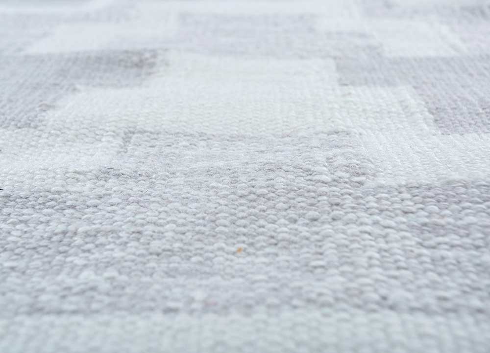 indusbar ivory polyester flat weaves Rug - CloseUp