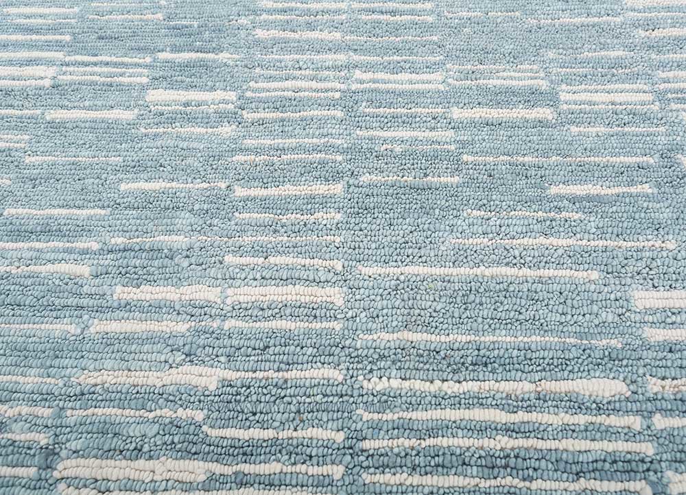blythe ivory wool hand knotted Rug - CloseUp