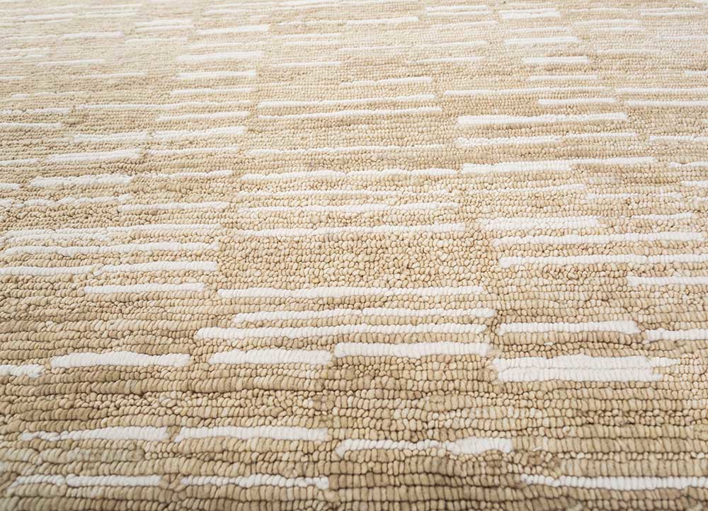 blythe ivory wool hand knotted Rug - CloseUp