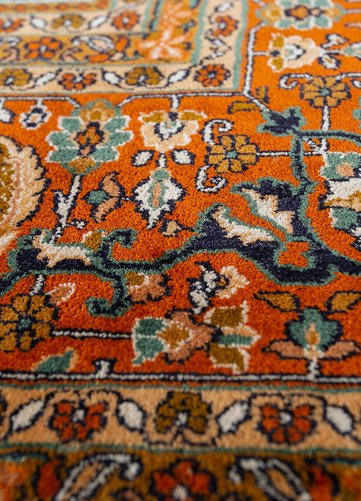 gulmarg blue silk hand knotted Rug - CloseUp gulmarg blue silk hand knotted Rug - CloseUp