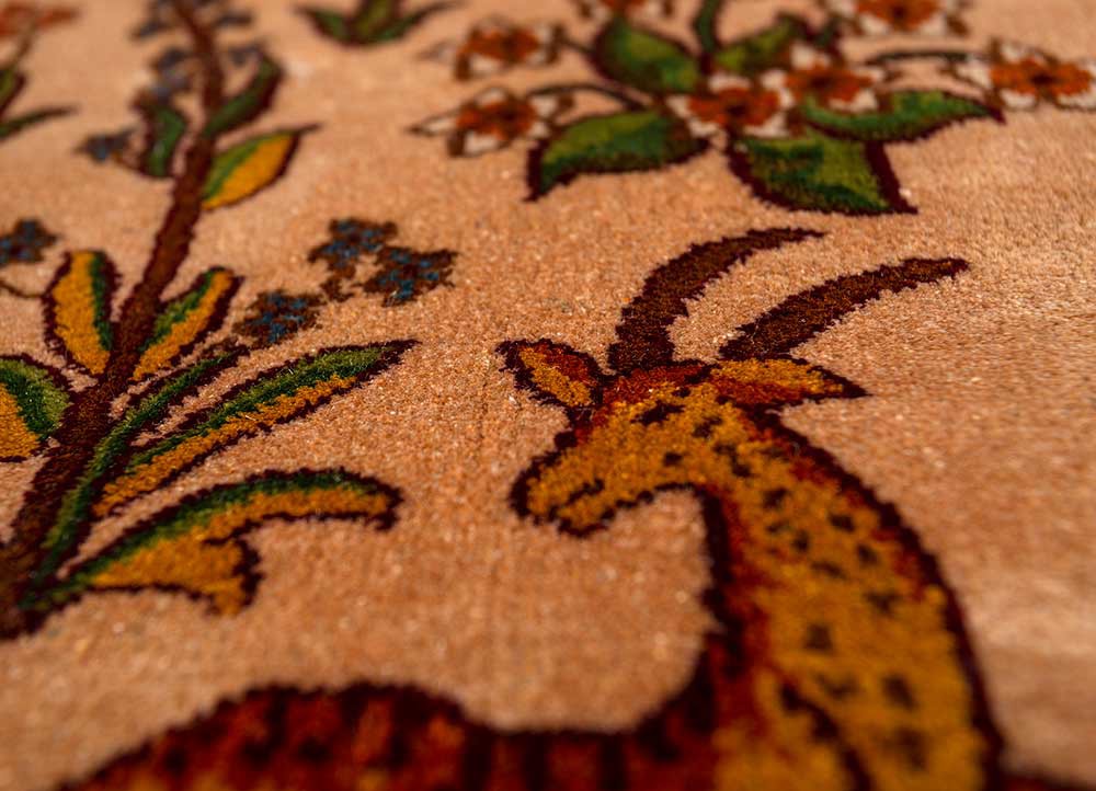 gulmarg green silk hand knotted Rug - CloseUp gulmarg green silk hand knotted Rug - CloseUp