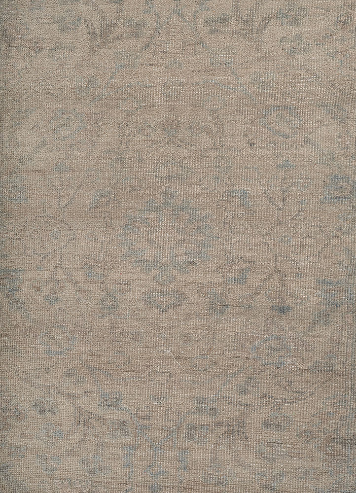 erbe ivory wool hand knotted Rug - CloseUp erbe ivory wool hand knotted Rug - CloseUp