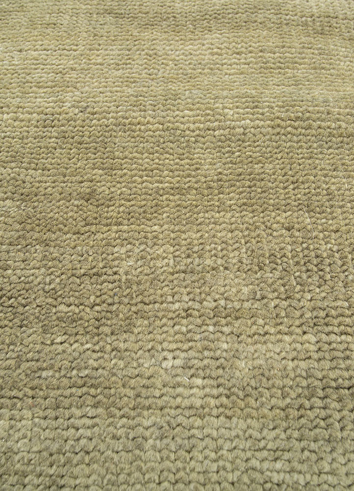 aprezo green wool hand knotted Rug - CloseUp aprezo green wool hand knotted Rug - CloseUp