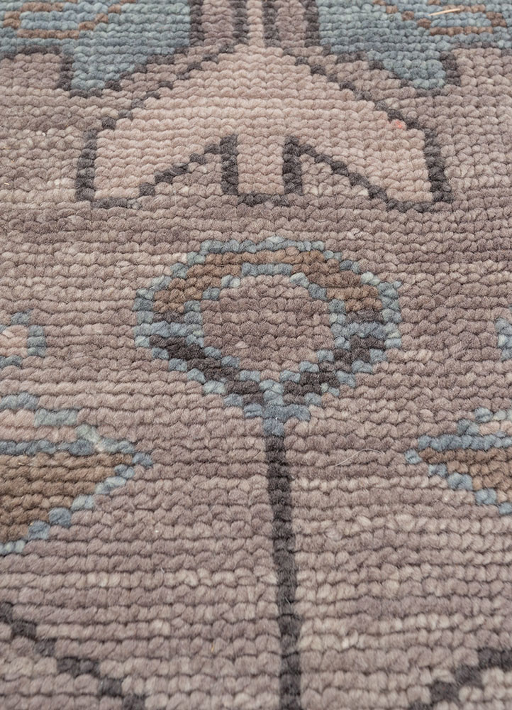 savana blue wool hand knotted Rug - CloseUp