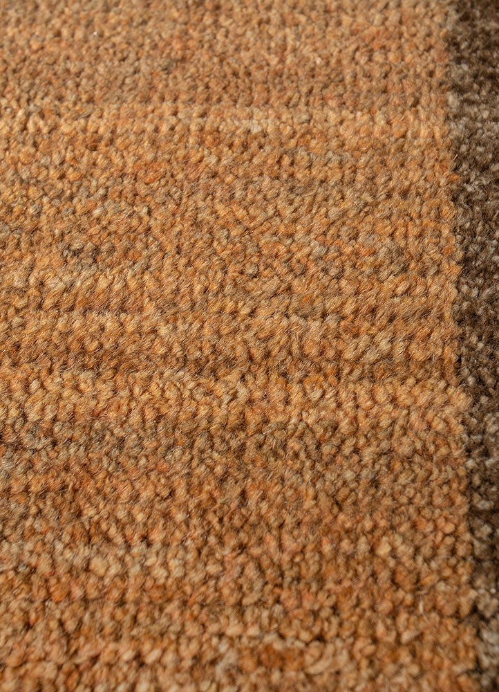aprezo beige and brown wool hand knotted Rug - CloseUp aprezo beige and brown wool hand knotted Rug - CloseUp