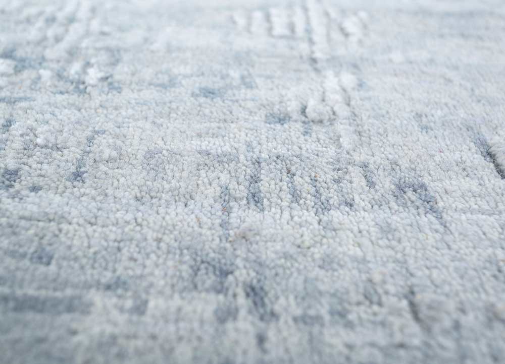 entropy grey and black wool and silk hand knotted Rug - CloseUp entropy grey and black wool and silk hand knotted Rug - CloseUp