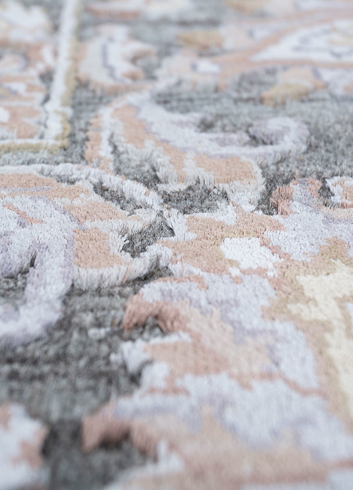 aurora grey and black wool and viscose hand knotted Rug - CloseUp aurora grey and black wool and viscose hand knotted Rug - CloseUp