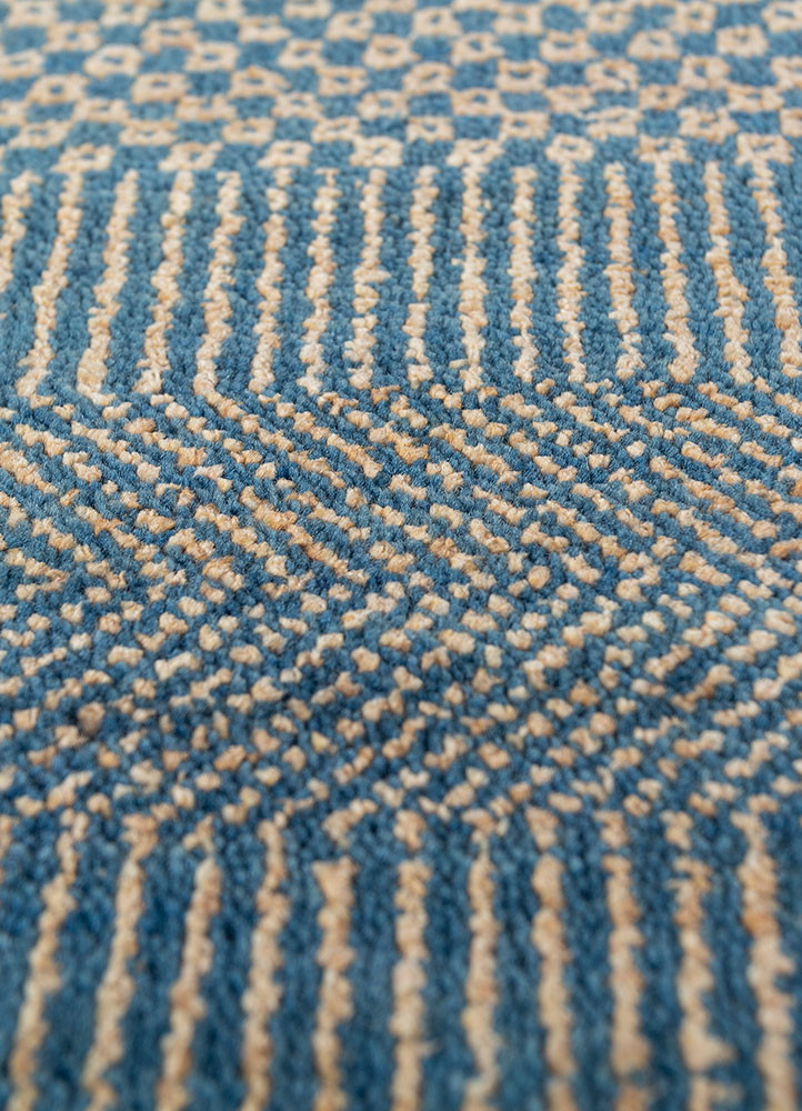 kairos blue wool and viscose hand knotted Rug - CloseUp kairos blue wool and viscose hand knotted Rug - CloseUp
