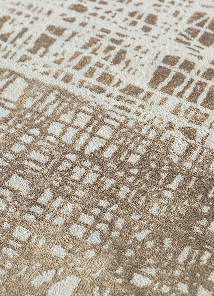 free verse by kavi ivory wool and silk hand knotted Rug - CloseUp free verse by kavi ivory wool and silk hand knotted Rug - CloseUp