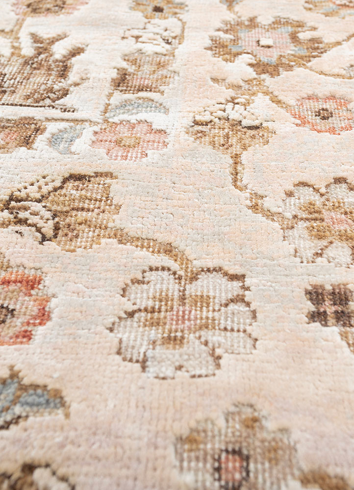 aurora ivory wool and silk hand knotted Rug - CloseUp