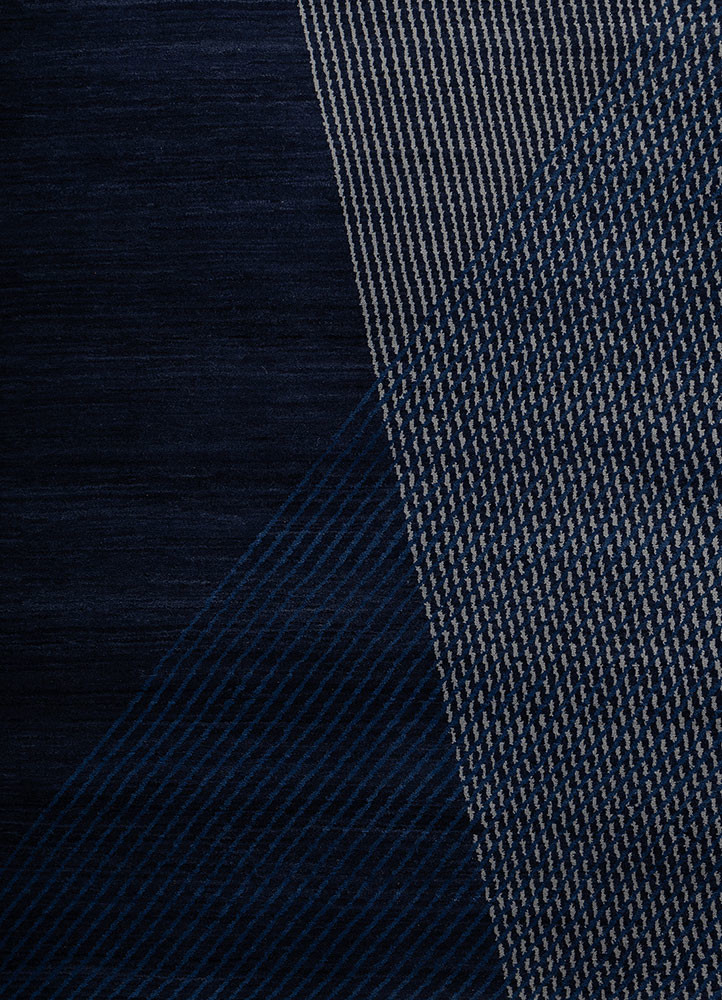 sthir blue wool hand knotted Rug - CloseUp