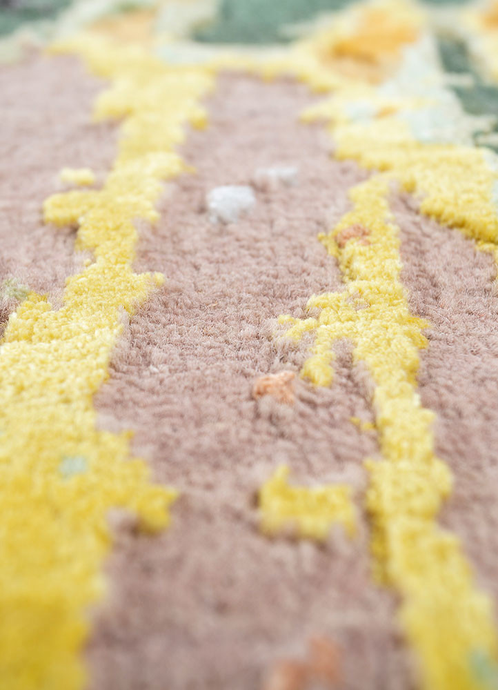 entropy gold wool and bamboo silk hand knotted Rug - CloseUp entropy gold wool and bamboo silk hand knotted Rug - CloseUp