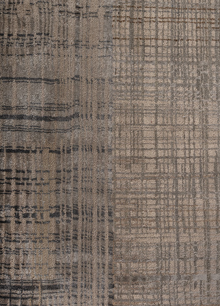 unstring by kavi ivory wool and bamboo silk hand knotted Rug - CloseUp