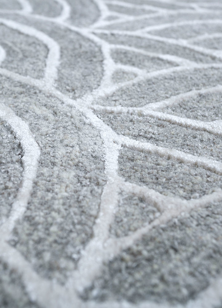 pathways grey and black wool hand tufted Rug - CloseUp pathways grey and black wool hand tufted Rug - CloseUp