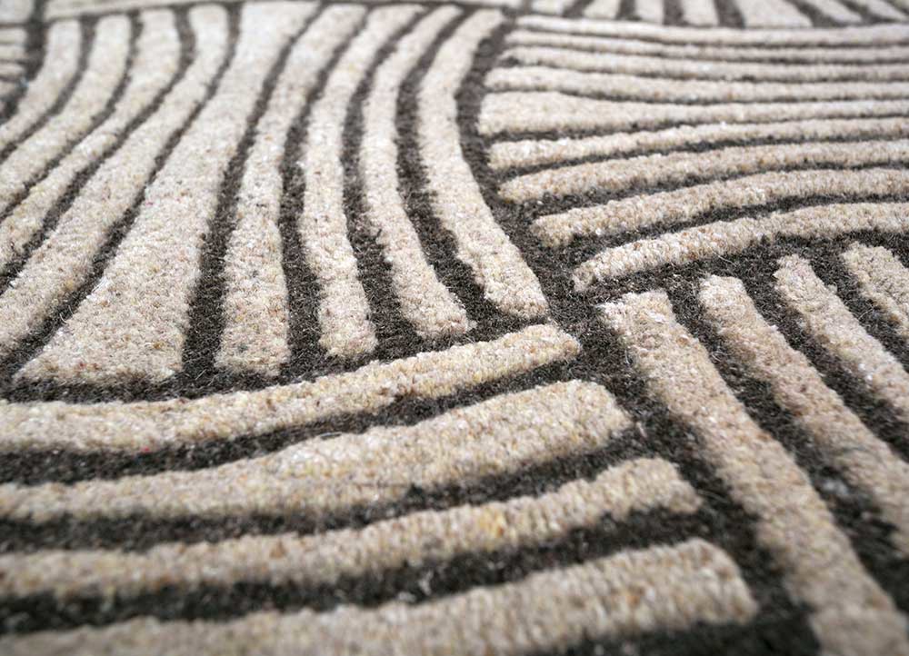 pathways beige and brown wool hand tufted Rug - CloseUp