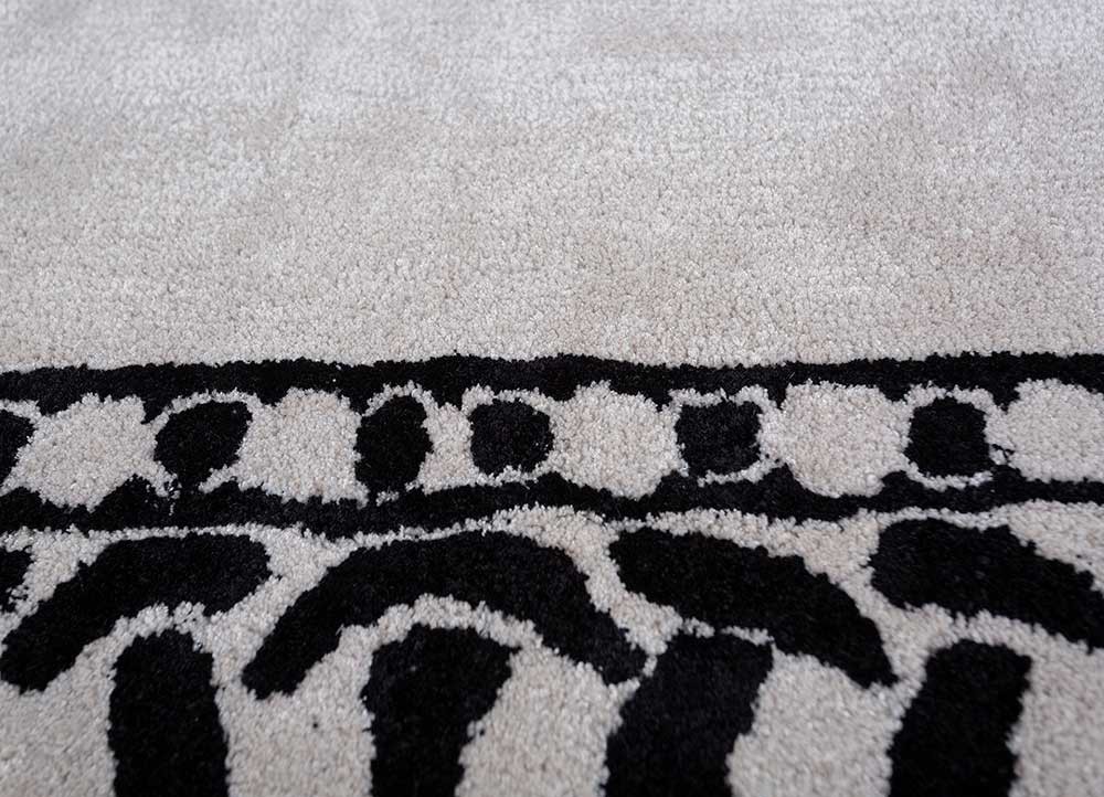 linear ivory wool and viscose hand tufted Rug - CloseUp linear ivory wool and viscose hand tufted Rug - CloseUp