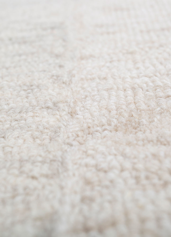 modo grey and black wool hand tufted Rug - CloseUp modo grey and black wool hand tufted Rug - CloseUp