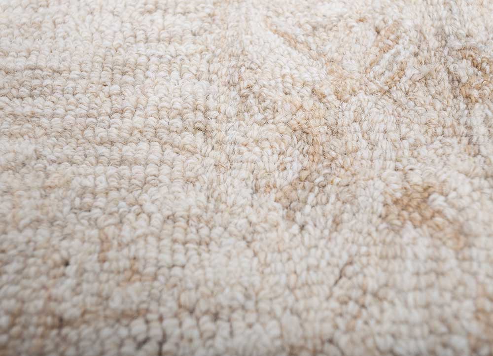 imara ivory wool hand tufted Rug - CloseUp