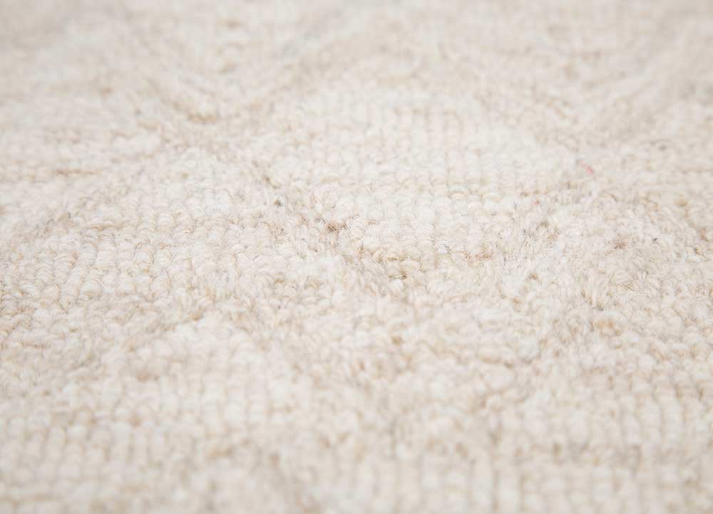 imara beige and brown wool hand tufted Rug - CloseUp