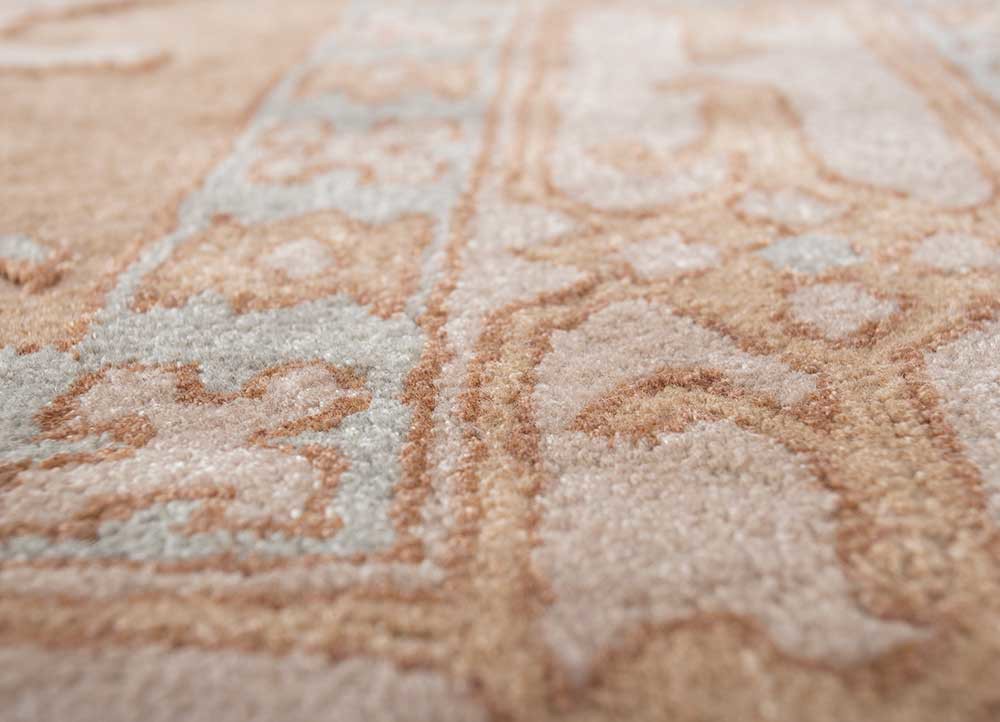 mythos beige and brown wool and viscose hand tufted Rug - CloseUp