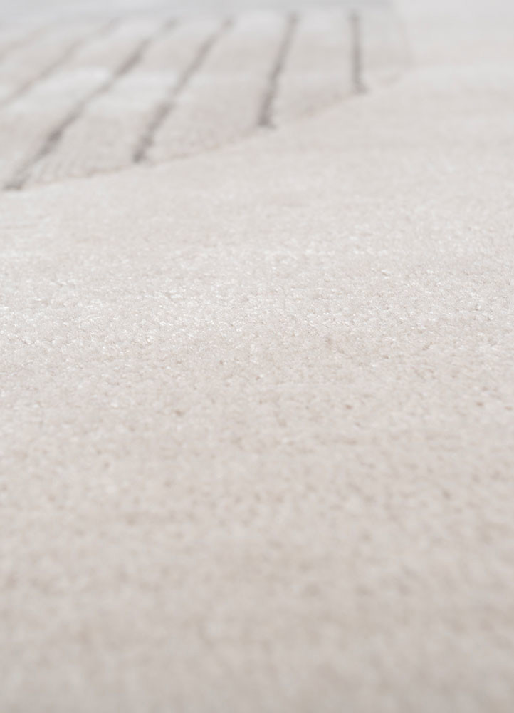 come around ivory wool and viscose hand tufted Rug - CloseUp come around ivory wool and viscose hand tufted Rug - CloseUp
